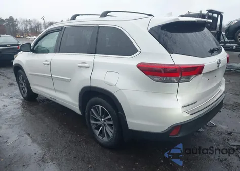 2018 Toyota Highlander Xle из США, поврежденный, VIN 5TDJZRFH6JS528653
